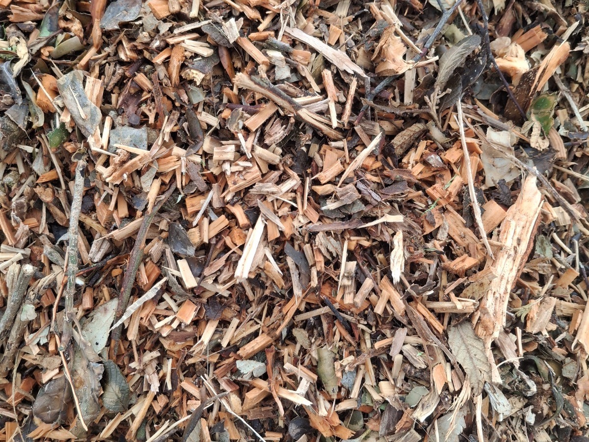 Fresh arborist mulch - Quality Landscaping Supplies Levin